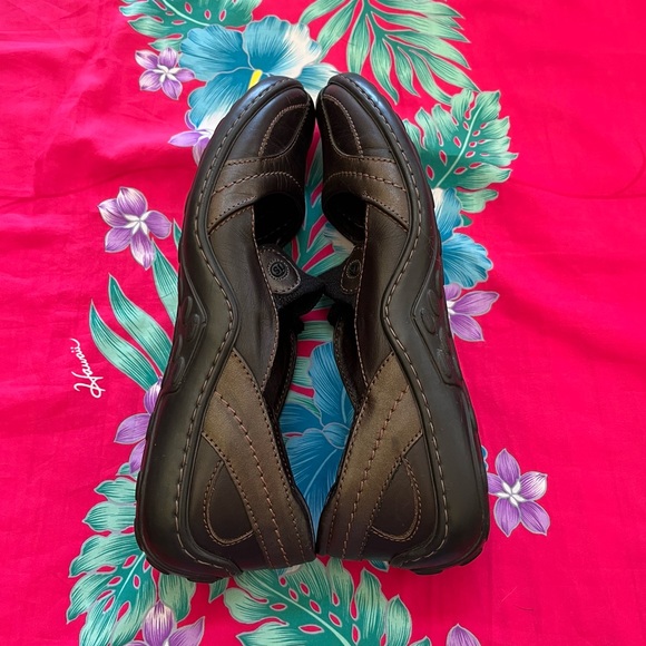 ✨ Josef Seibel Mary Jane Flats GUC - Picture 3 of 8